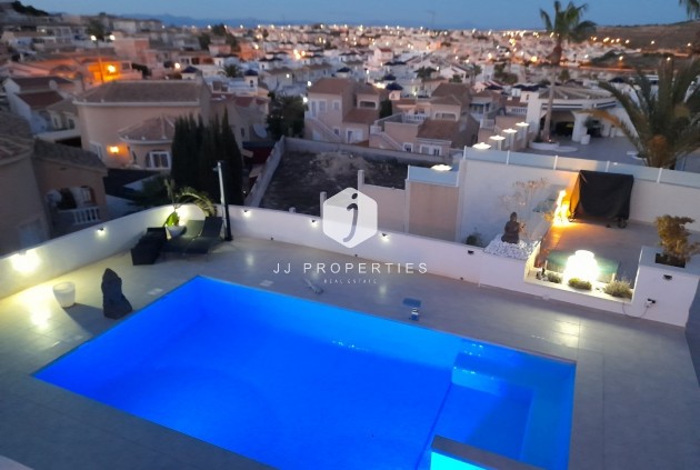 Resale - Villa -
Rojales - Inland