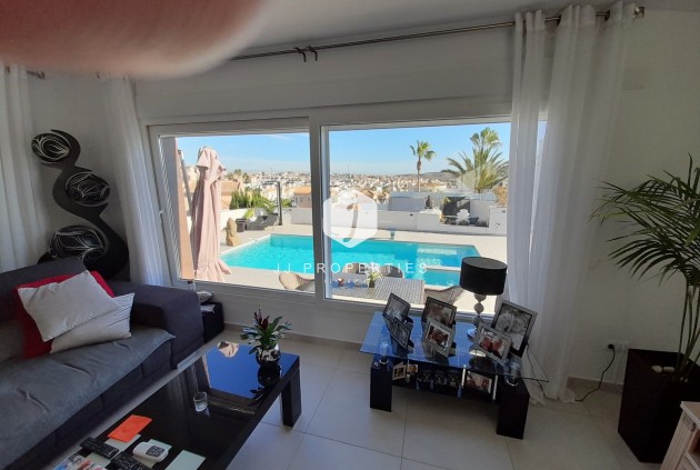 Resale - Villa -
Rojales - Inland