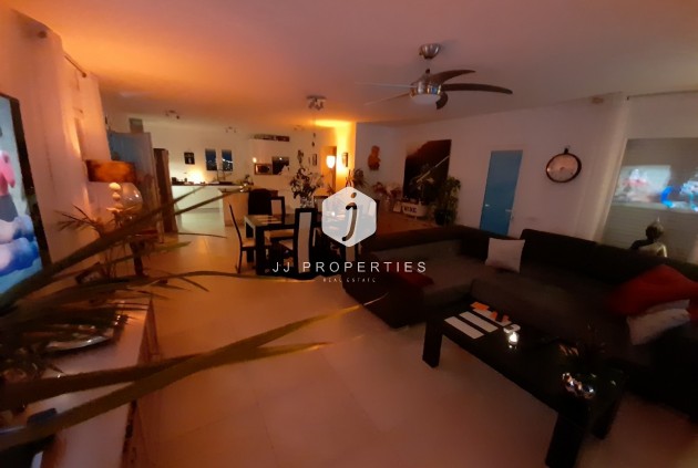 Resale - Villa -
Rojales - Inland