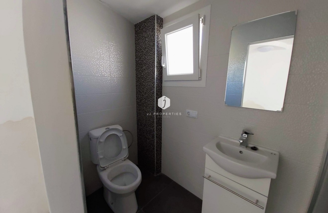 Resale - Villa -
Rojales - Inland