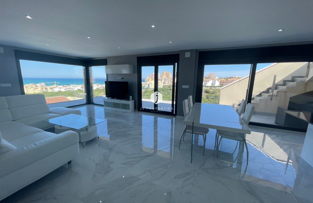 Resale - Villa -
La Mata - Costa Blanca