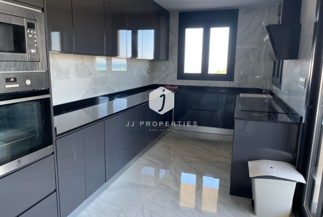 Resale - Villa -
La Mata - Costa Blanca