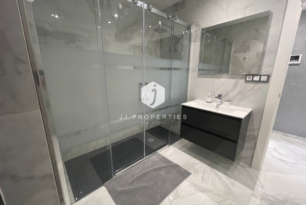 Resale - Villa -
La Mata - Costa Blanca