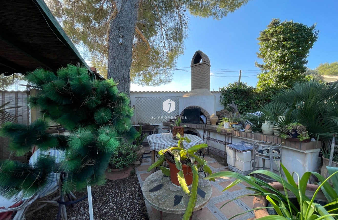 Aus zweiter Hand - Villa -
Orihuela Costa - Costa Blanca