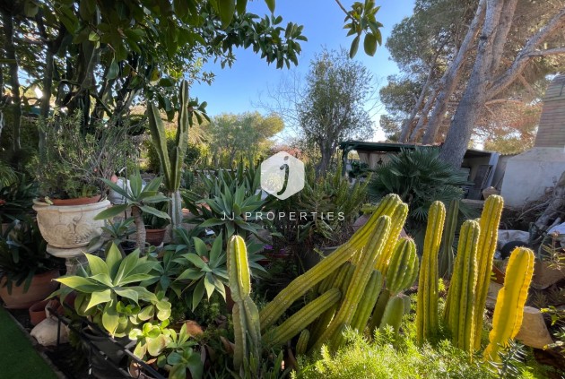 Aus zweiter Hand - Villa -
Orihuela Costa - Costa Blanca