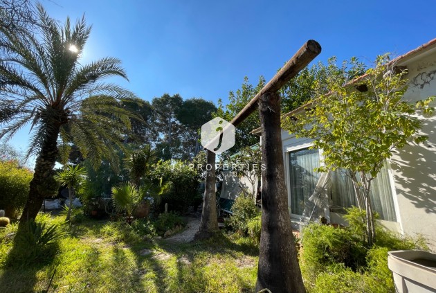 Aus zweiter Hand - Villa -
Orihuela Costa - Costa Blanca