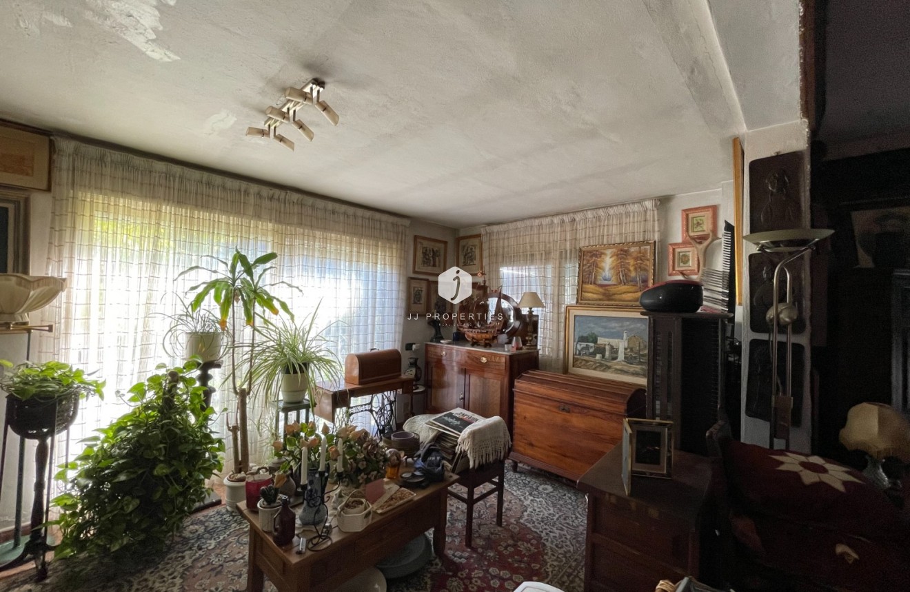 Aus zweiter Hand - Villa -
Orihuela Costa - Costa Blanca