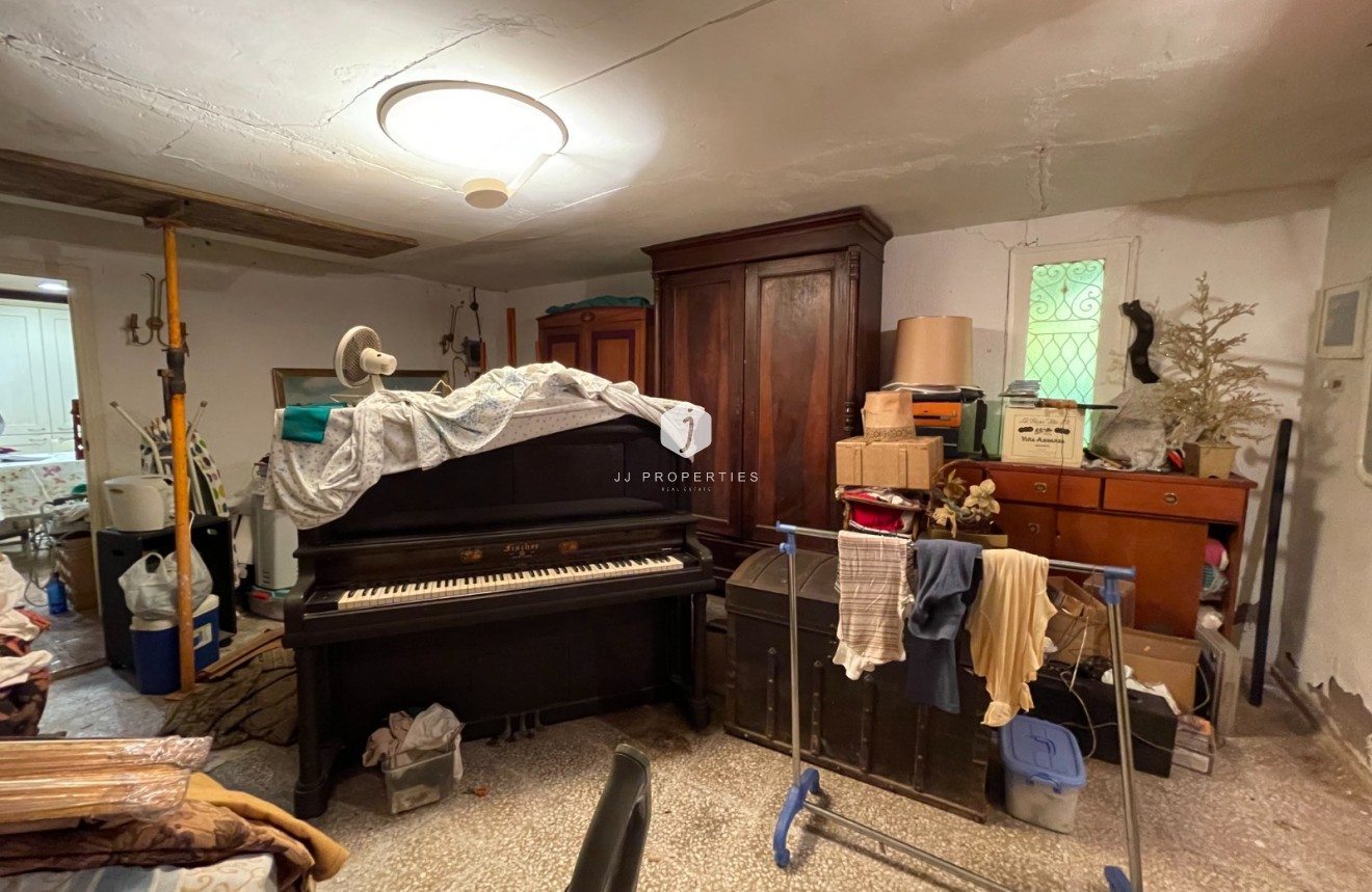 Aus zweiter Hand - Villa -
Orihuela Costa - Costa Blanca