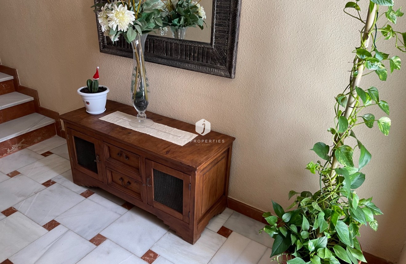 D'occasion - Villa -
San Miguel de Salinas - Inland