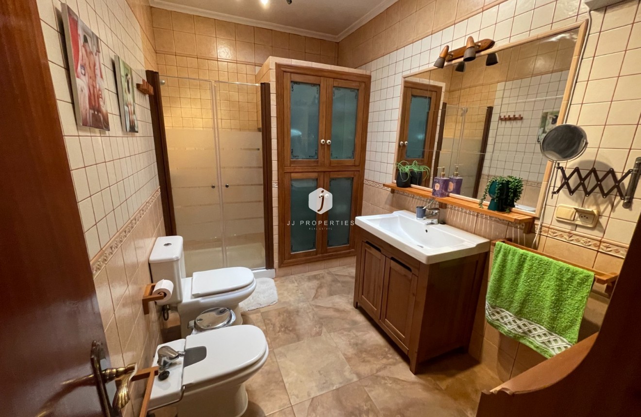 D'occasion - Villa -
San Miguel de Salinas - Inland