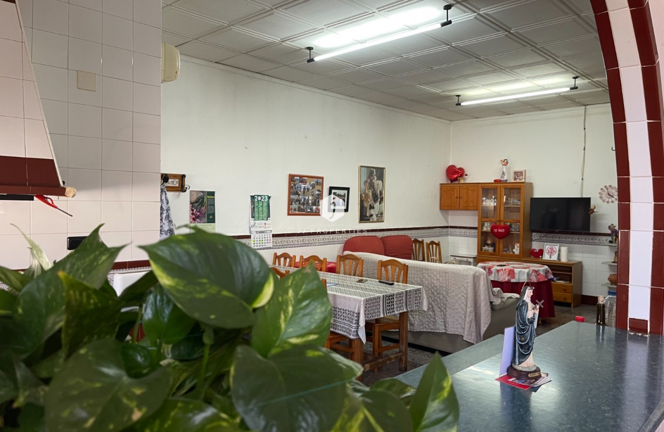 D'occasion - Villa -
San Miguel de Salinas - Inland