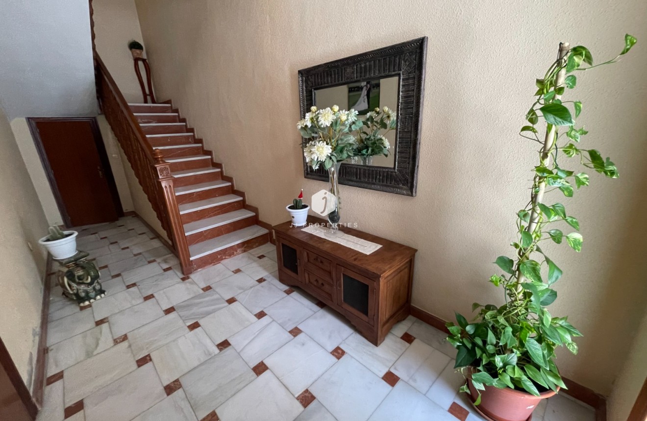 D'occasion - Villa -
San Miguel de Salinas - Inland