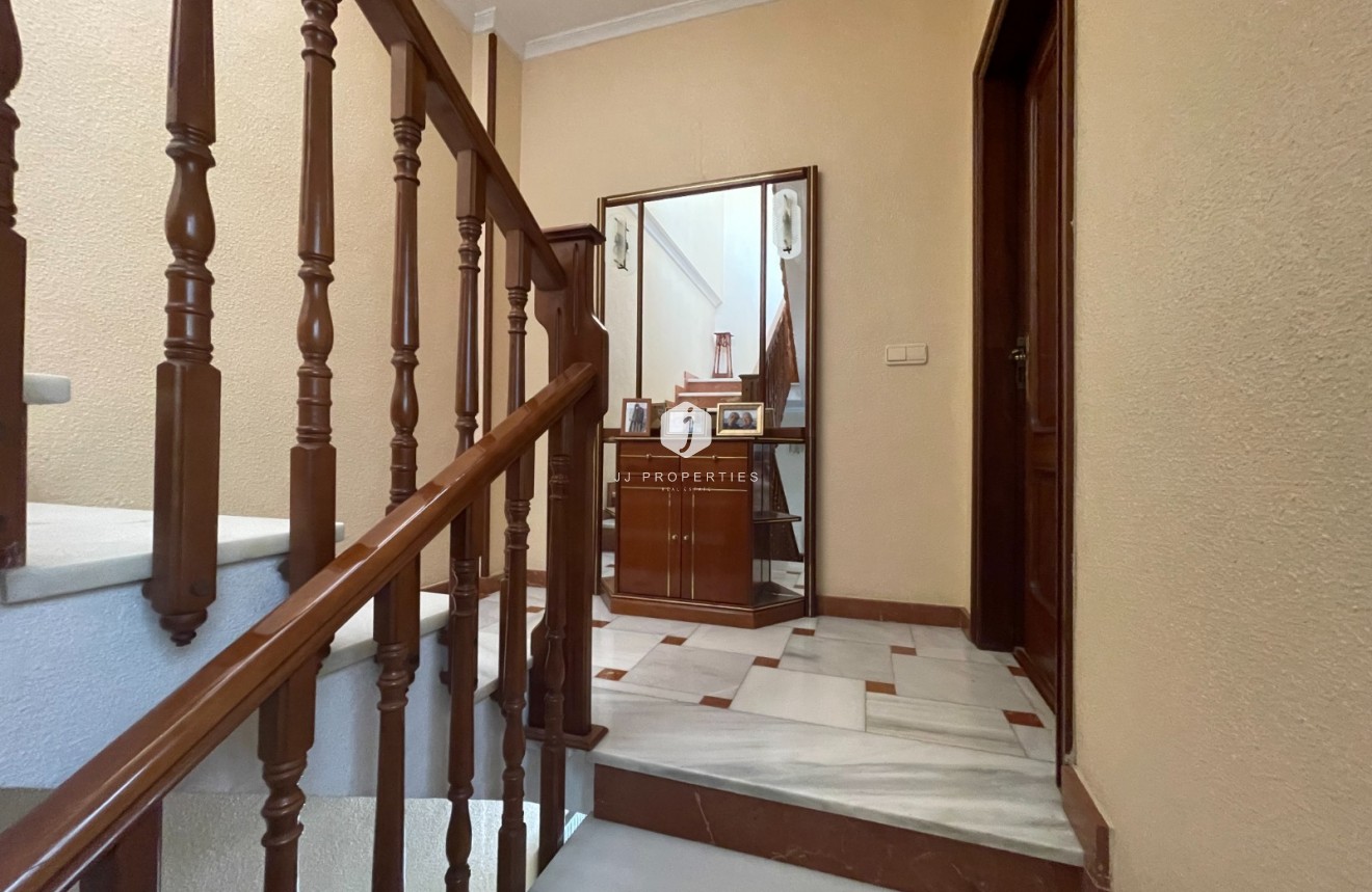 D'occasion - Villa -
San Miguel de Salinas - Inland