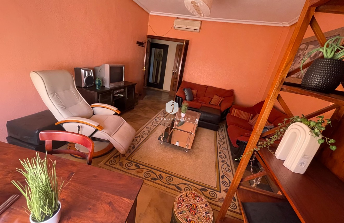 D'occasion - Villa -
San Miguel de Salinas - Inland