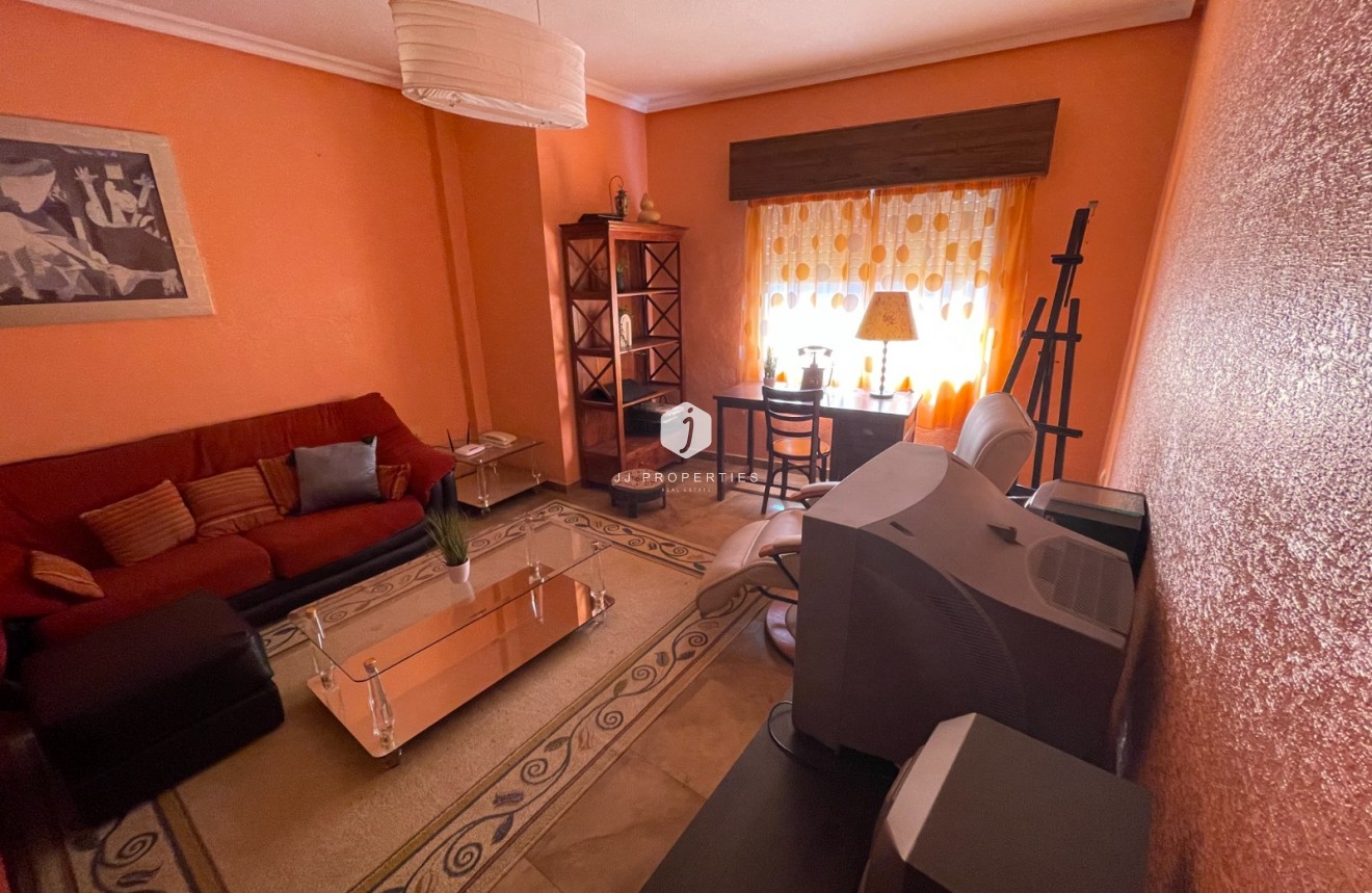 D'occasion - Villa -
San Miguel de Salinas - Inland