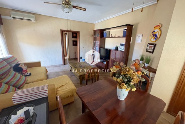 D'occasion - Villa -
San Miguel de Salinas - Inland