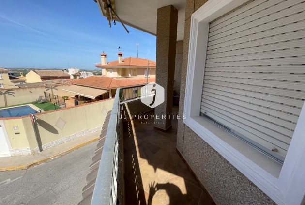 D'occasion - Villa -
San Miguel de Salinas - Inland