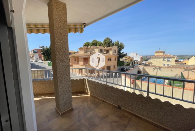 D'occasion - Villa -
San Miguel de Salinas - Inland