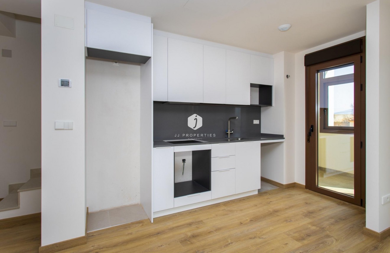 New Build - Bungalow -
Hondón de las Nieves - El Salero