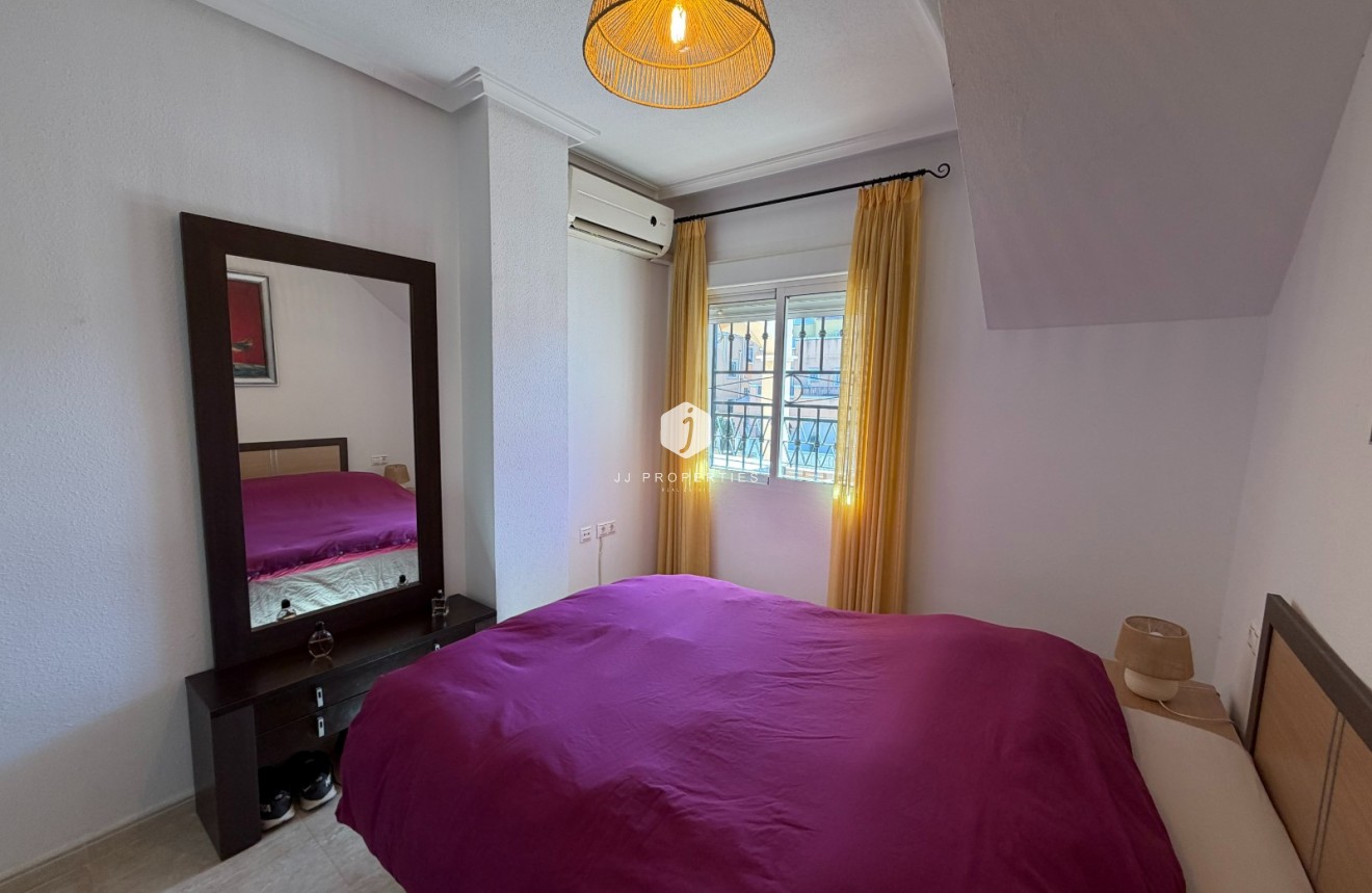 Resale - Apartment / flat -
Orihuela Costa - Costa Blanca