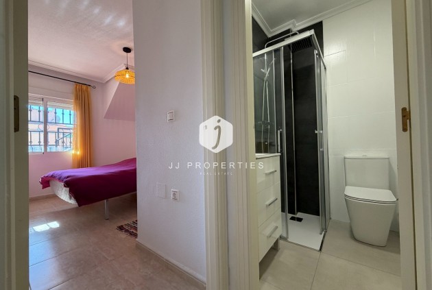 Resale - Apartment / flat -
Orihuela Costa - Costa Blanca