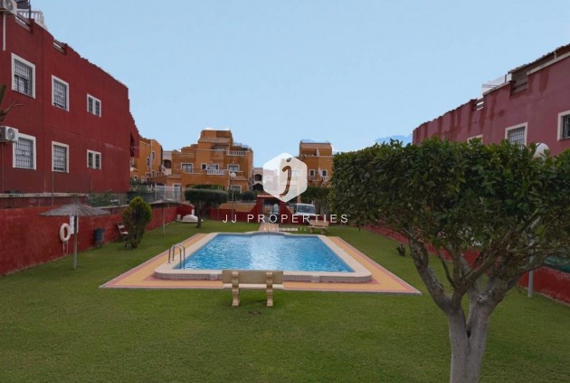 Resale - Apartment / flat -
Orihuela Costa - Costa Blanca