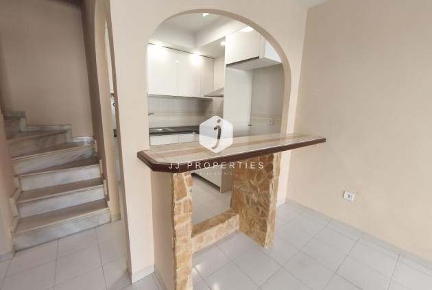 Resale - Chalet -
Torrevieja - Los Balcones