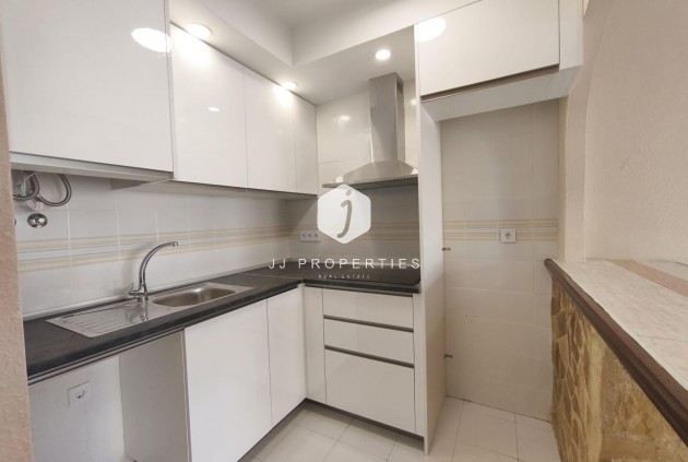 Resale - Chalet -
Torrevieja - Los Balcones