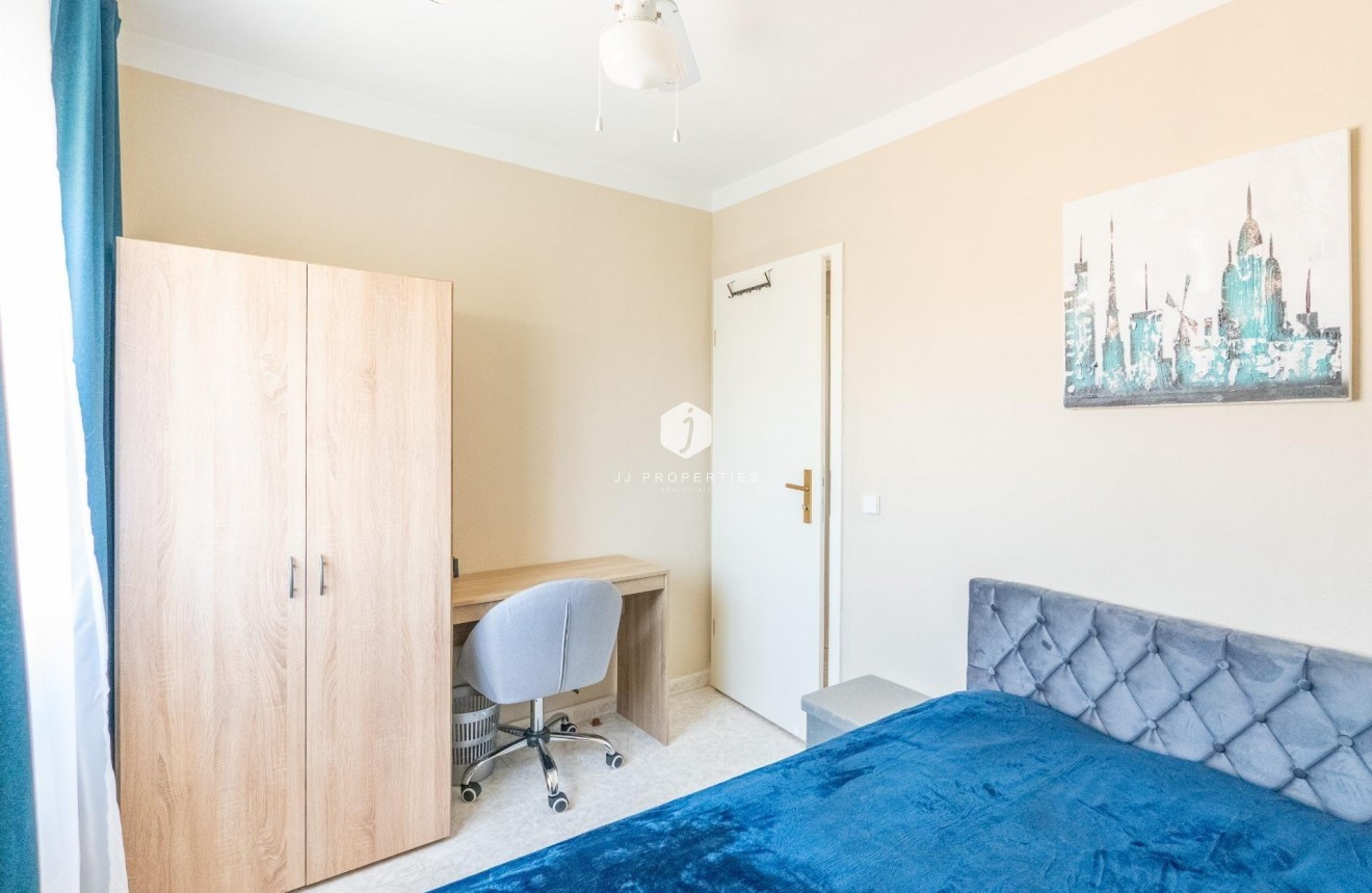 Resale - Chalet -
Torrevieja - Los Balcones - Los Altos del Edén