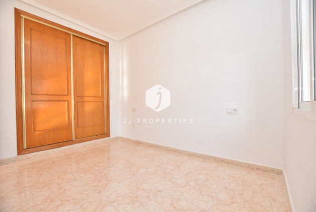 Resale - Chalet -
Orihuela Costa - Costa Blanca