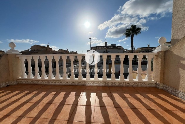 Resale - Chalet -
Orihuela Costa - Costa Blanca