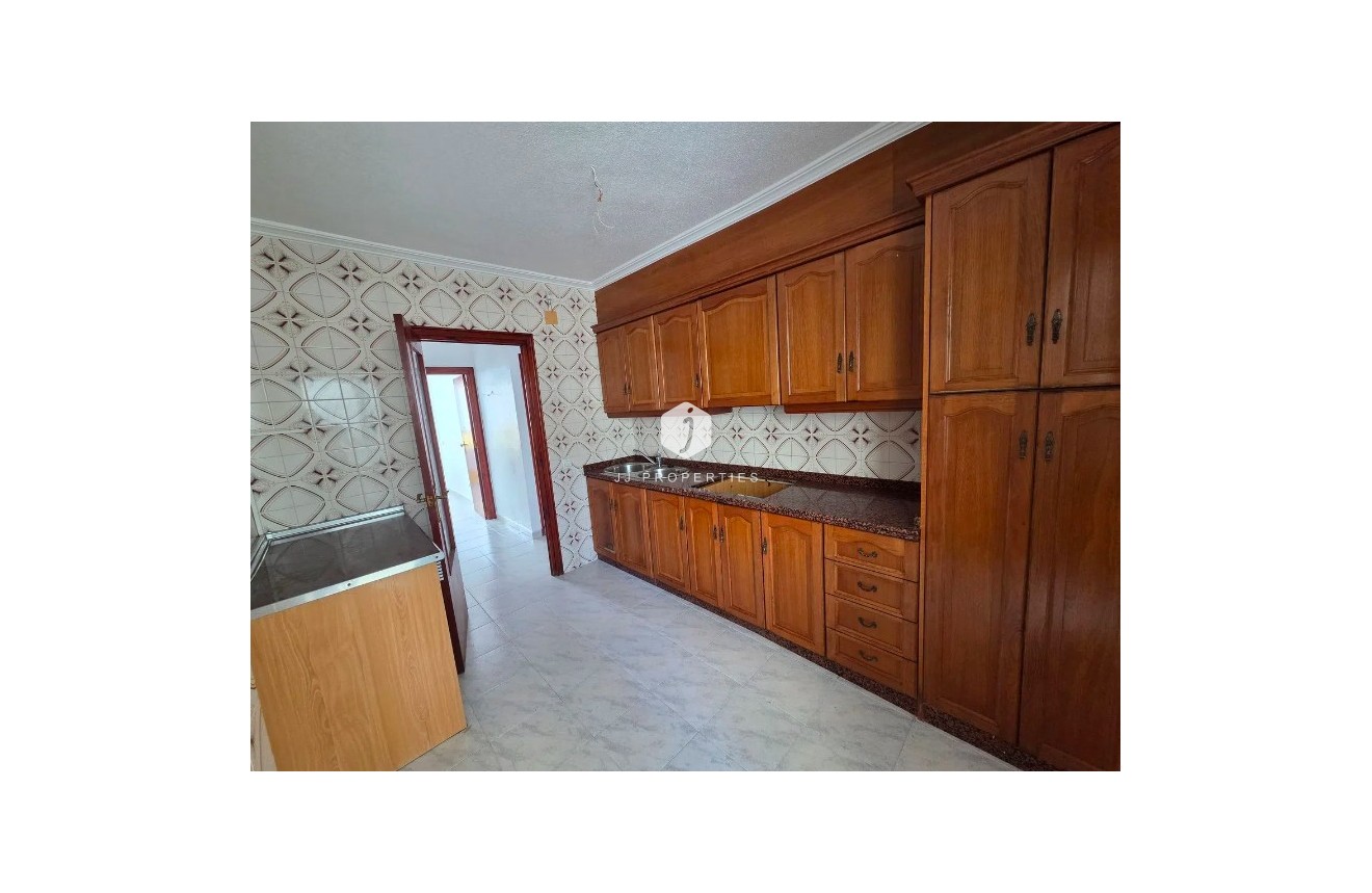 Resale - Apartment / flat -
Torrevieja - Costa Blanca