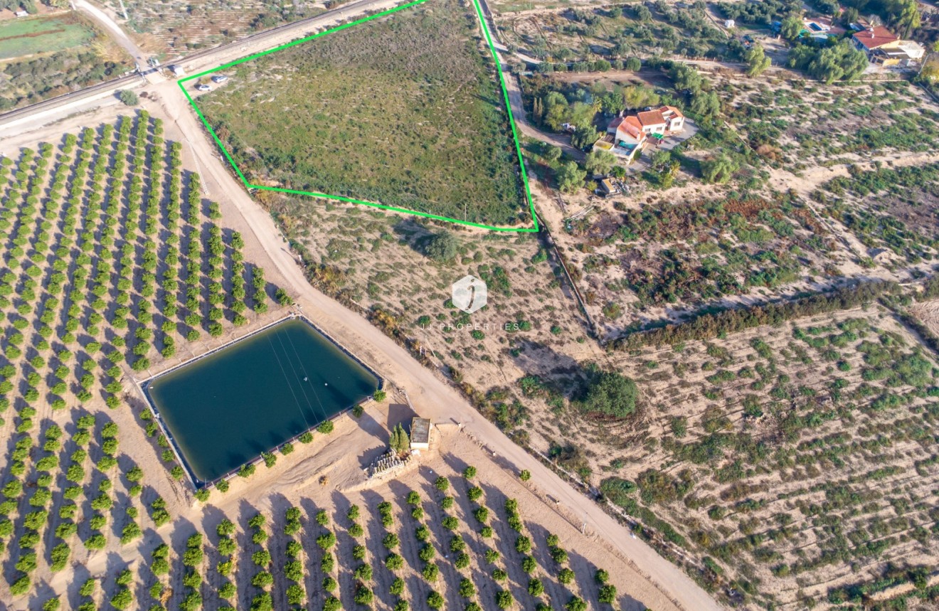 Resale - Country Property -
Crevillente