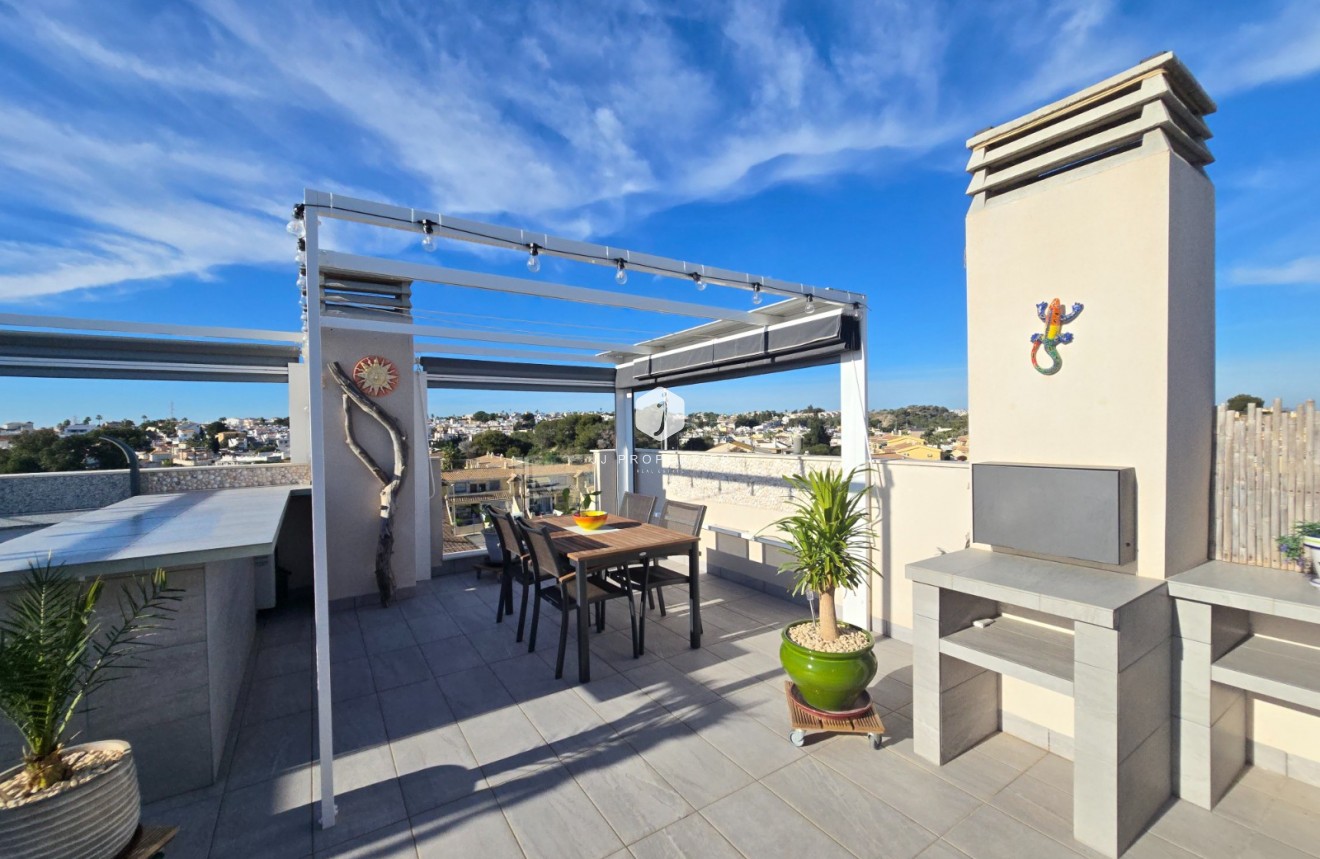 Resale - Apartment / flat -
Orihuela Costa - Costa Blanca