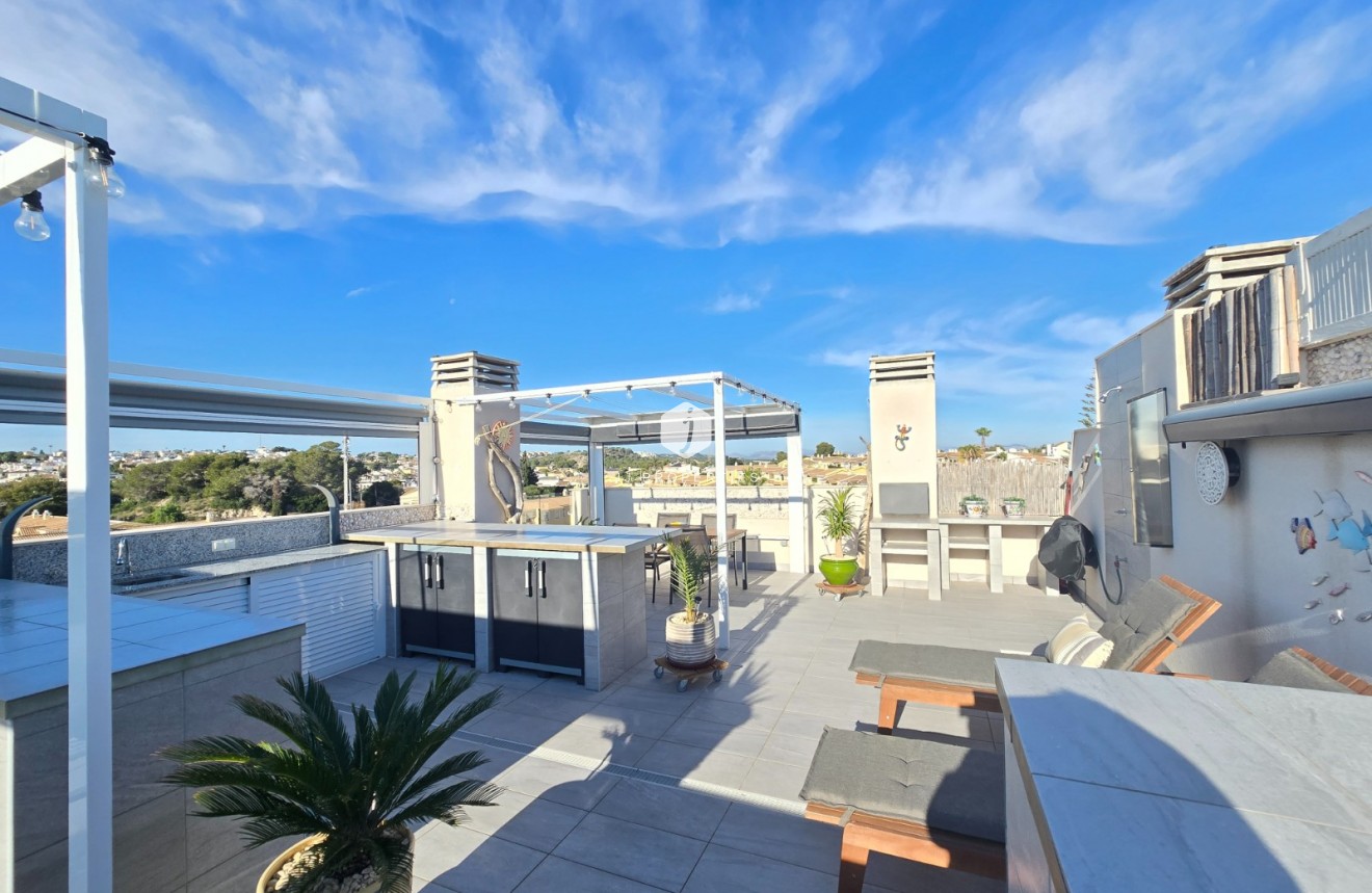 Resale - Apartment / flat -
Orihuela Costa - Costa Blanca