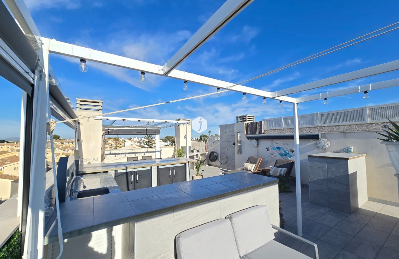 Resale - Apartment / flat -
Orihuela Costa - Costa Blanca