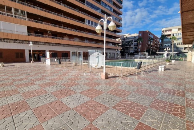 Resale - Penthouse -
Torrevieja - El Acequión - Los Náufragos