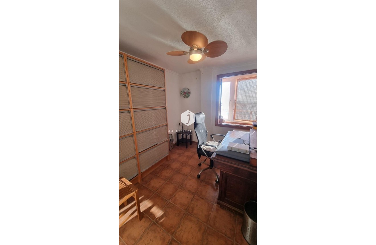 Resale - Penthouse -
Torrevieja - El Acequión - Los Náufragos