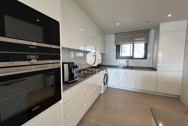 Resale - Penthouse -
Orihuela Costa - Villamartín-las Filipinas