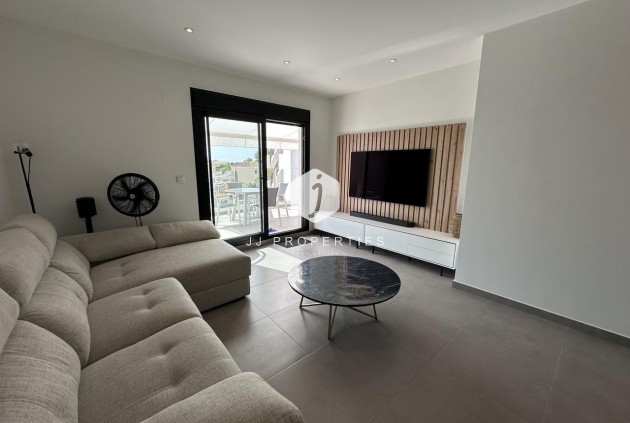 Resale - Penthouse -
Orihuela Costa - Villamartín-las Filipinas