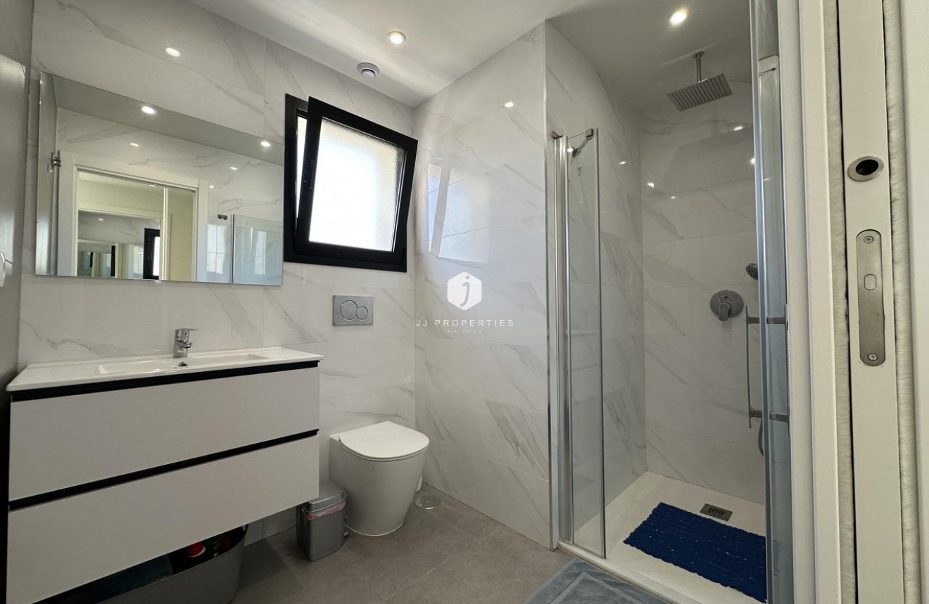 Resale - Penthouse -
Orihuela Costa - Villamartín-las Filipinas