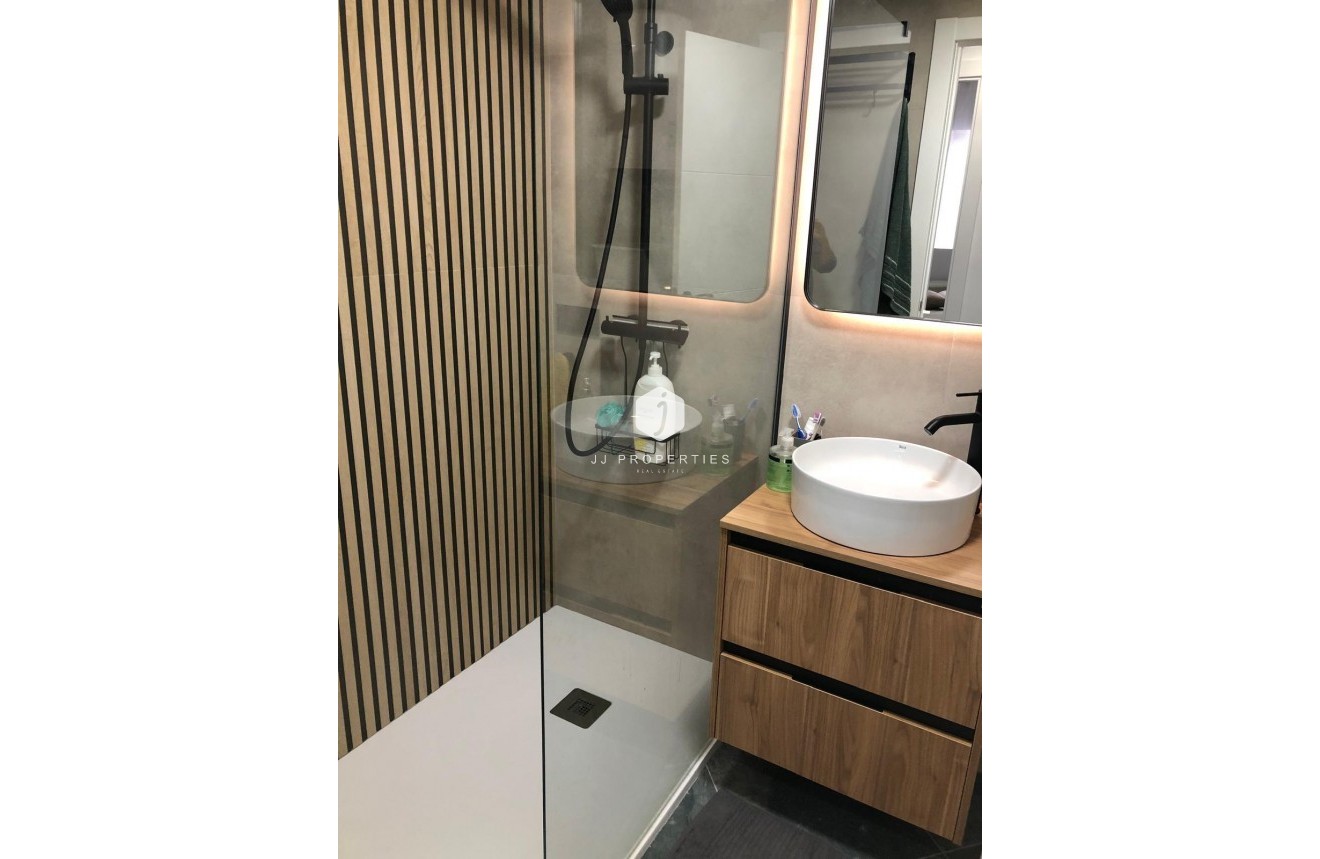 D'occasion - Appartement -
Torrevieja