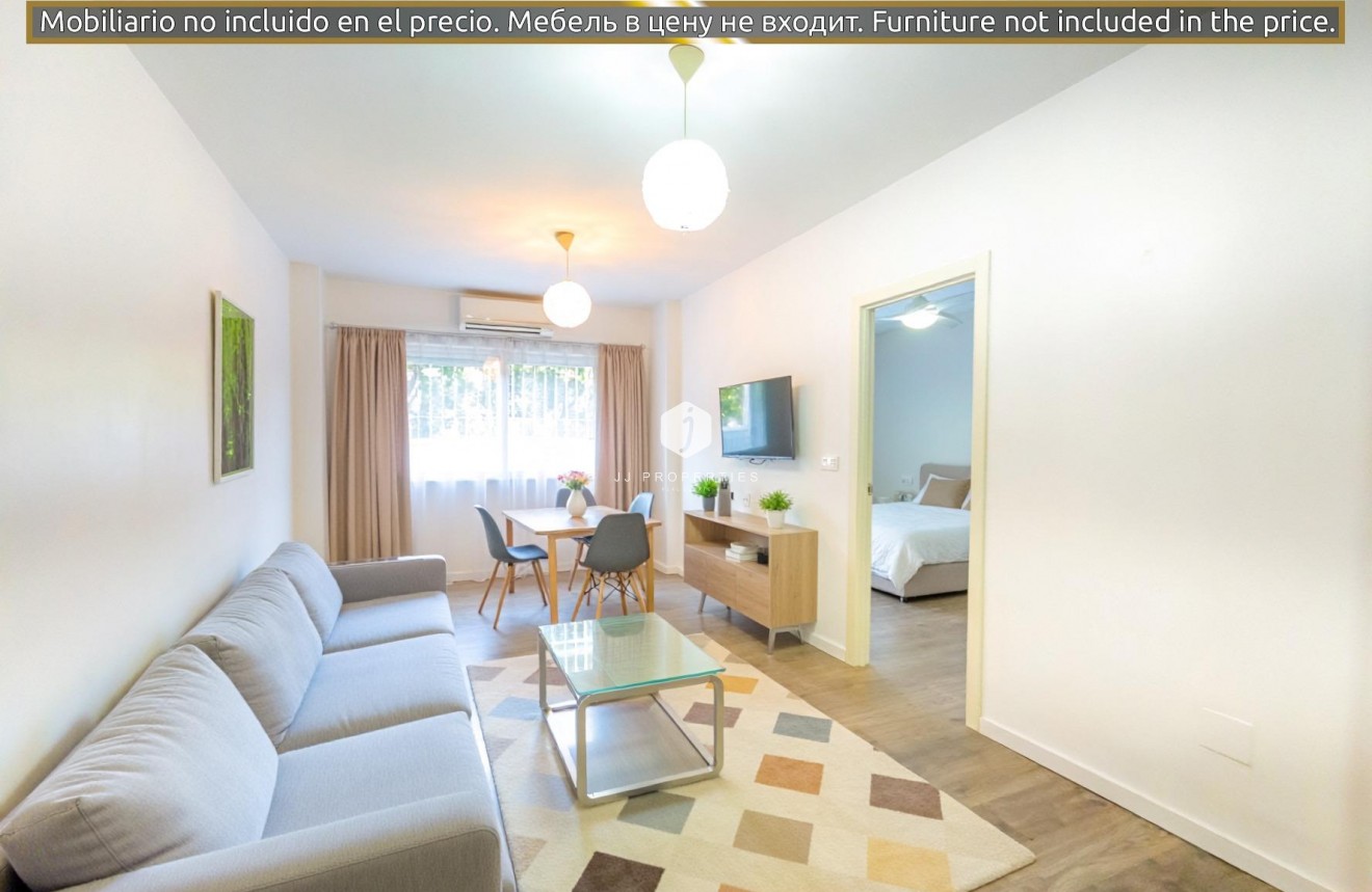 Resale - Apartment / flat -
Torrevieja - Estacion de autobuses