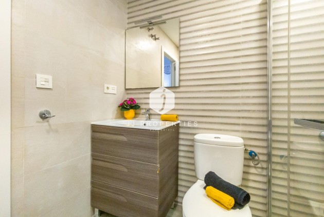 Resale - Apartment / flat -
Torrevieja - Estacion de autobuses