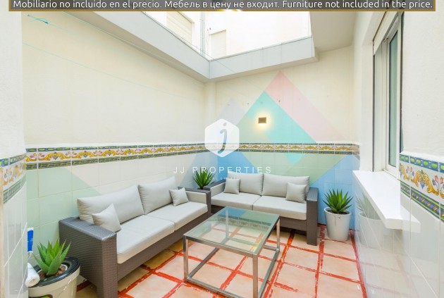 Resale - Apartment / flat -
Torrevieja - Estacion de autobuses