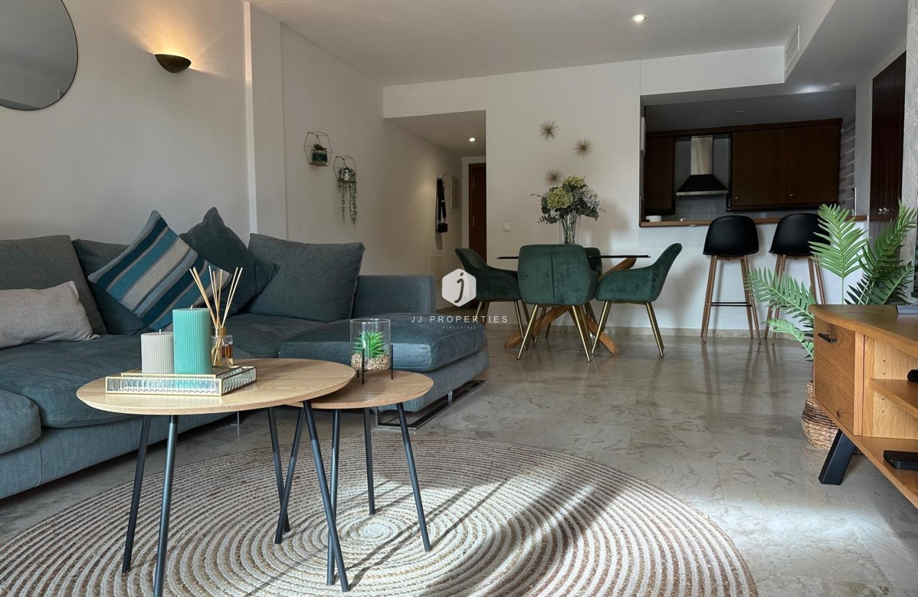 Resale - Apartment / flat -
Punta Prima - Costa Blanca