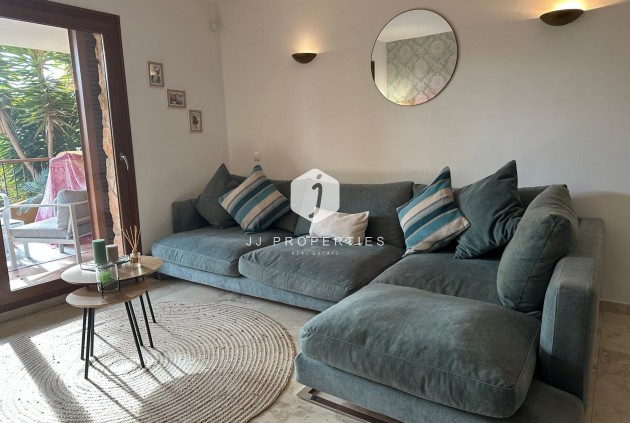 Resale - Apartment / flat -
Punta Prima - Costa Blanca