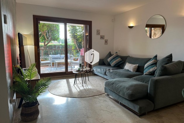 Resale - Apartment / flat -
Punta Prima - Costa Blanca