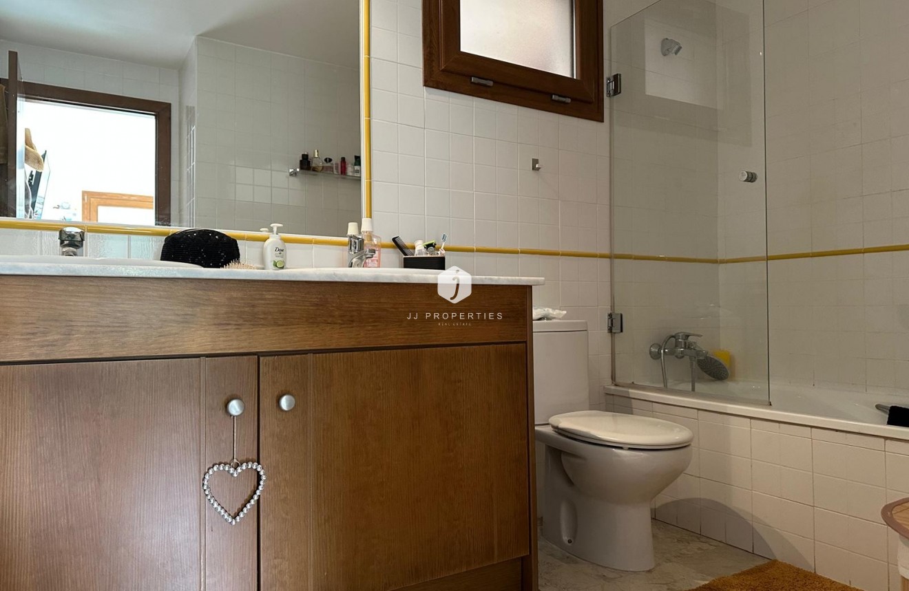 Resale - Apartment / flat -
Punta Prima - Costa Blanca