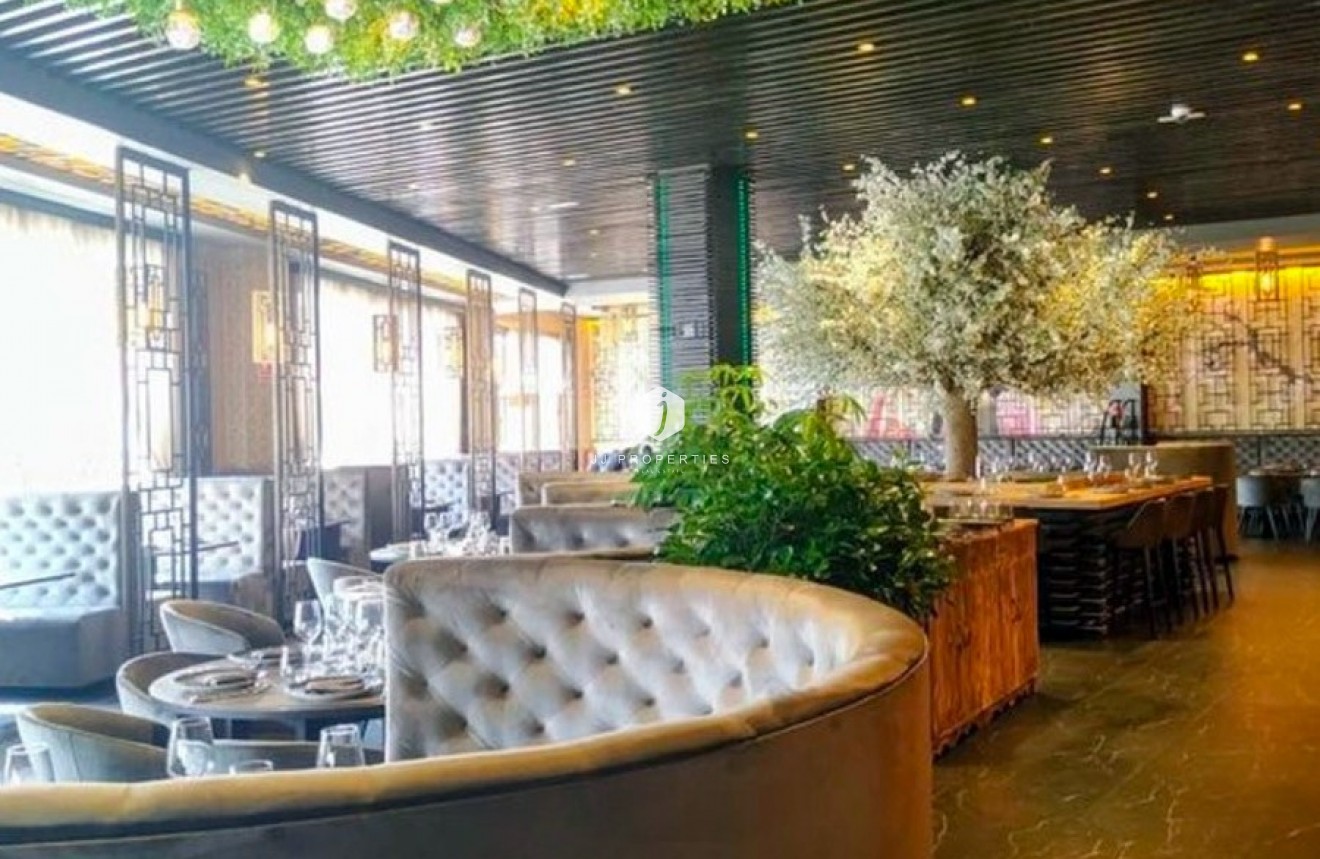 Resale - Apartment / flat -
Punta Prima - Costa Blanca